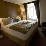 카스페르크 4*
